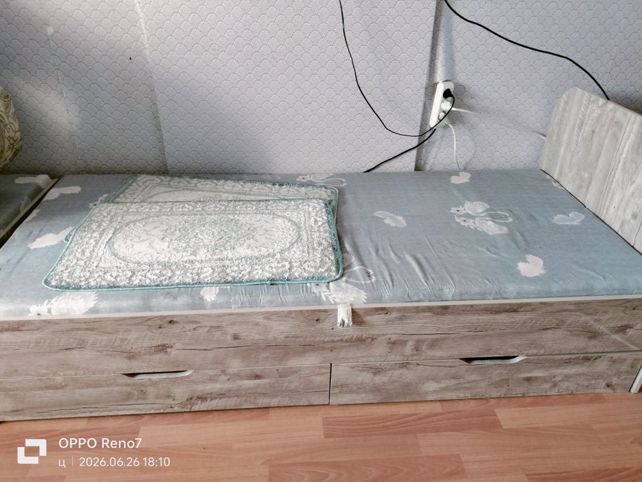 Кровать бір адамдык