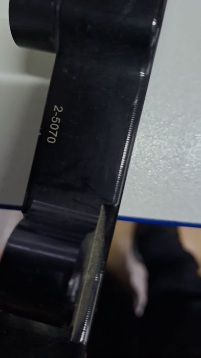 AEM Топливная рейка