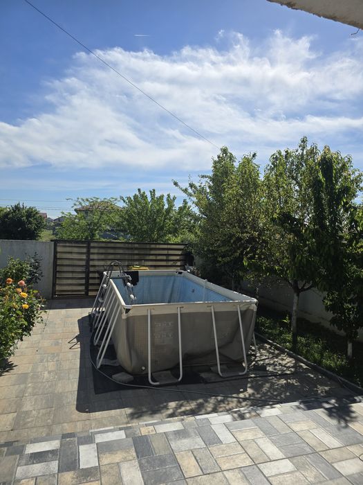 Piscina intex 488x244x107