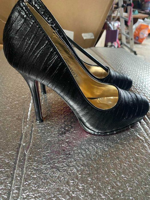 Обувки за  на висок ток