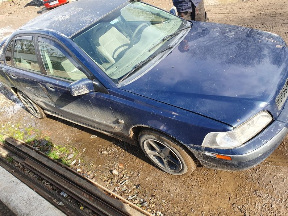 Волво С40 1.6 Volvo S40 1.6 безнин на части
