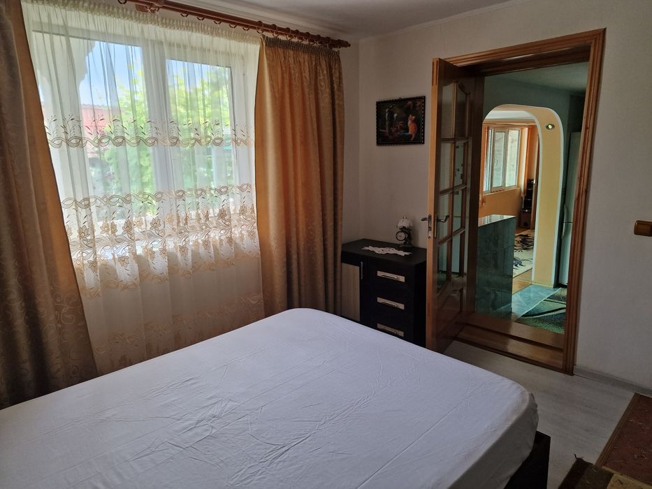 Proprietar vând casă sau schimb cu apartament