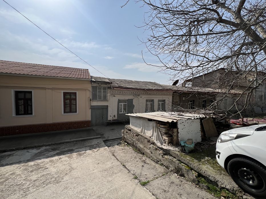 Bodomzorda uy yer narhida 60 000$