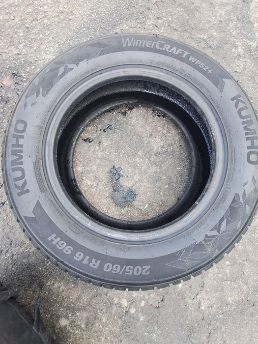 2 anvelope iarna  205/60r16 Kumho 2025/2023 Montaj Gratuit