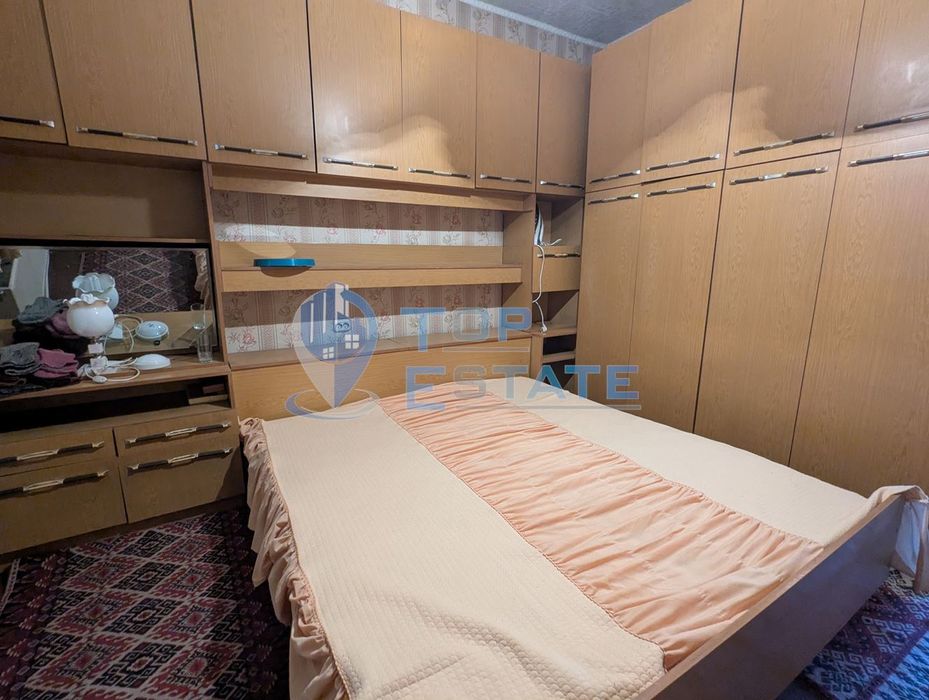 Продава се Едностаен апартамент в Горна Оряховица - 45 кв.м за 539 €/кв.м - Снимка #2