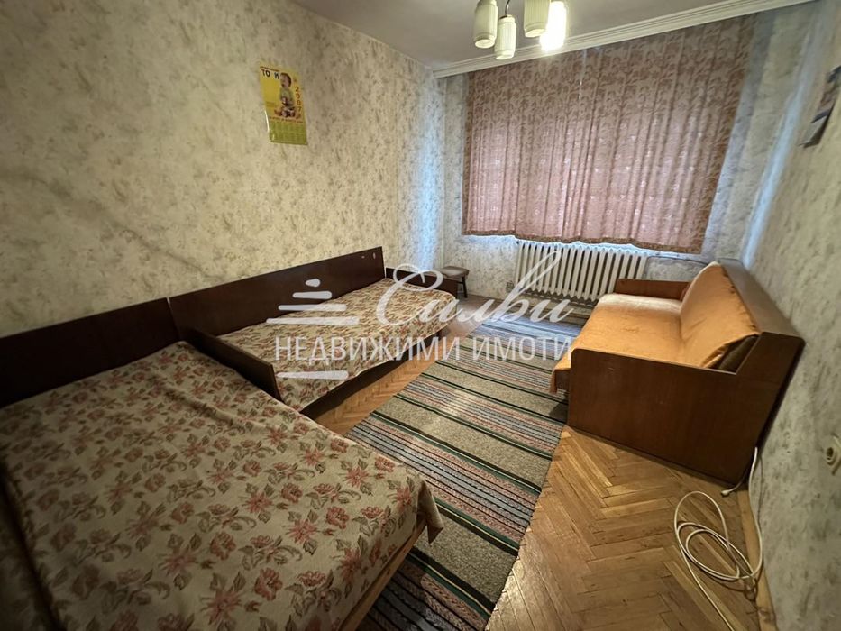 ЧЕТИРИСТАЕН ТУХЛЕН апартамент ИДЕАЛНИЯ ЦЕНТЪР на гр. Търговище !