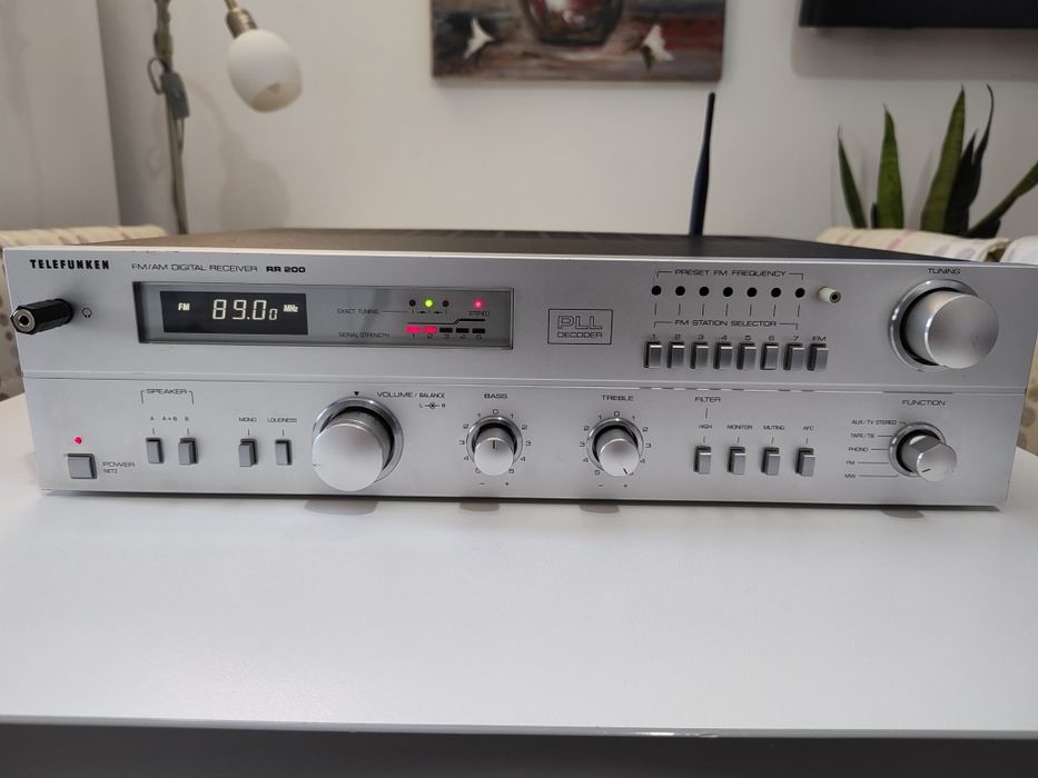 Amplituner Telefunken RR 200 HI FI