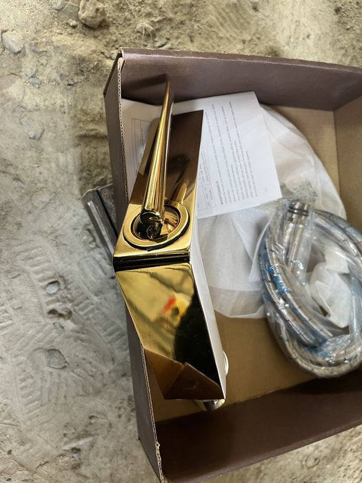 Смеситель для раковины