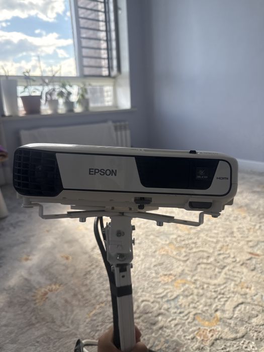 Проектор EPSON hdmi