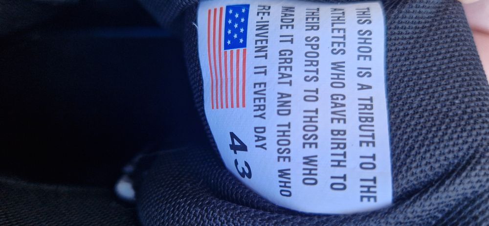 Vând bocanci barbati nr. 43