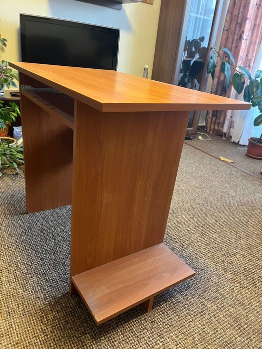 Компютърно бюро/ малка работна маса