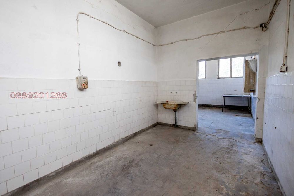 Продава се Промишлена сграда в Севлиево - 238 кв.м за 232 €/кв.м - Снимка #4