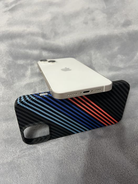 iPhone 13 128Гб, белый