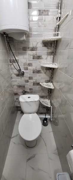 Дава се под наем двустаен апартамент във Възраждане 1! 21871092