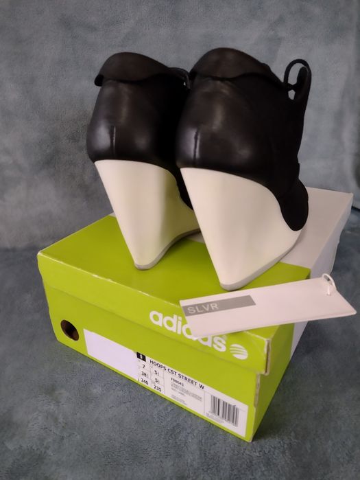 Adidas slvr Wedges. Адидас.