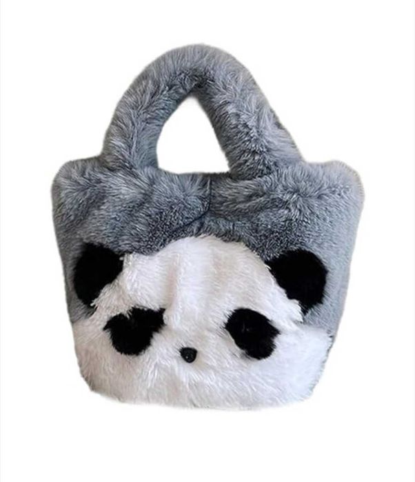 Пухкава и плюшена чанта Панда