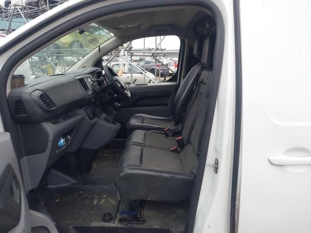 Dezmembrez Toyota ProAce 2
