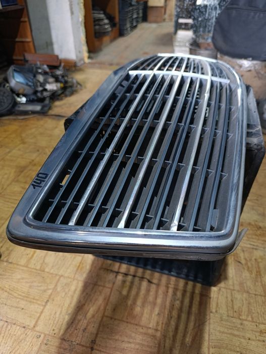 Решётка радиатора на Мерседес W140