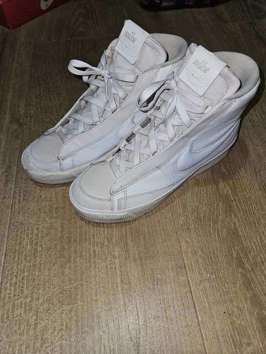 Adidași nike blazer