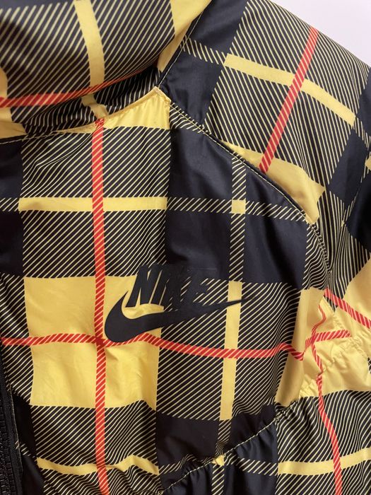 Geaca Nike Nsw Statement Plaid