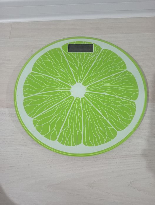 Весы для контроля веса.