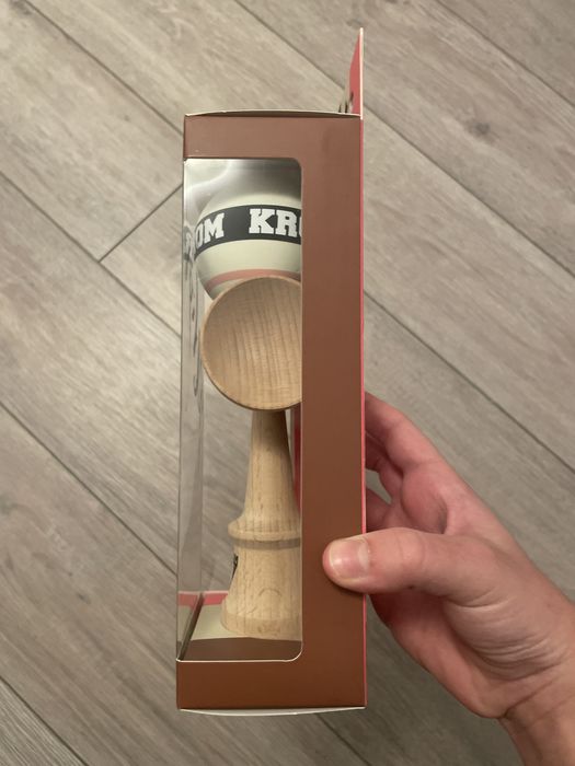 kendama krom strogo napolitan