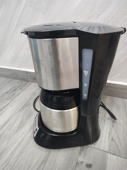 Cafetiera noua neutilizată