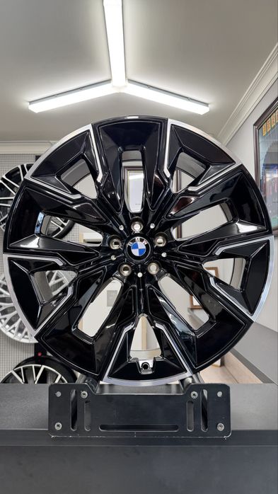 bmw i5 moshinasiga 21 diska