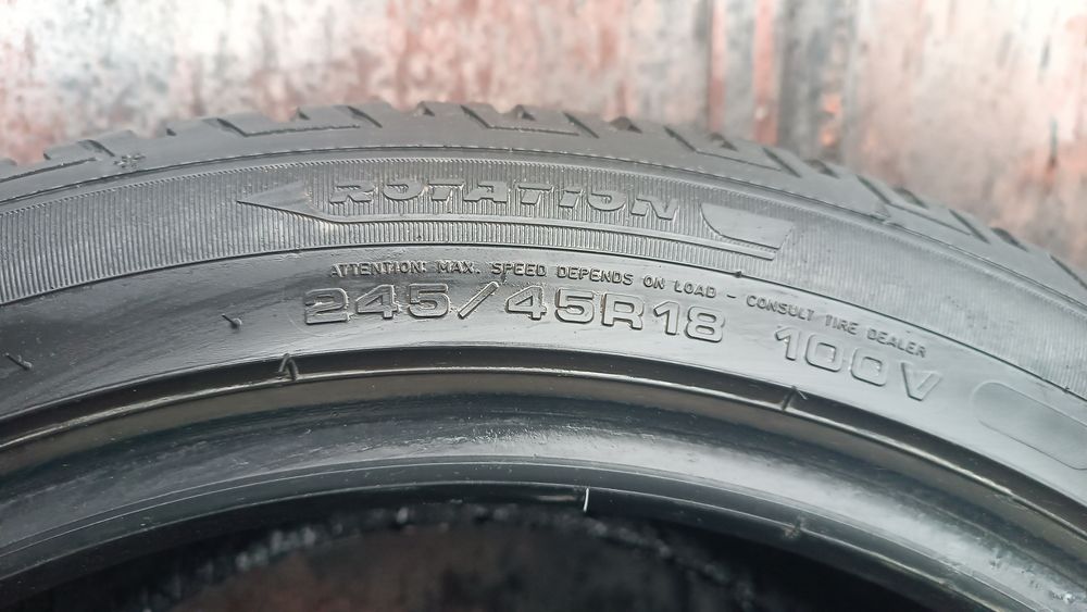 245/45/18 Fulda .