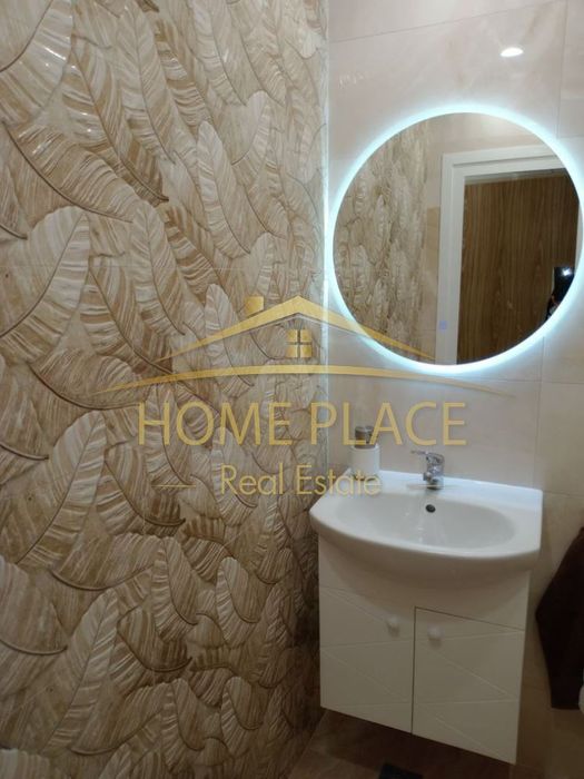 Тристаен апартамент в ж.к. "Левски"