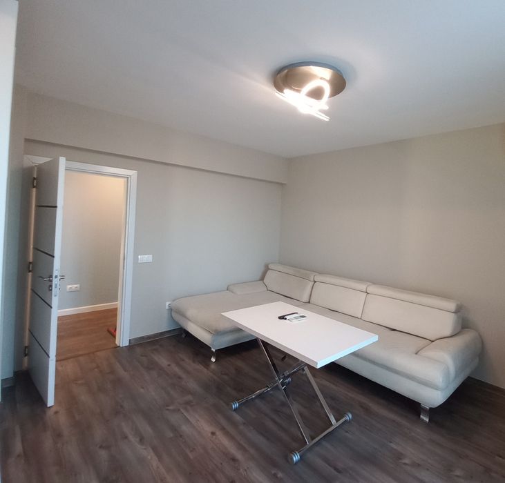 Дава се под наем Тристаен апартамент в ж.Зоопарк - 130 кв.м за 1296.42 € - Снимка #8