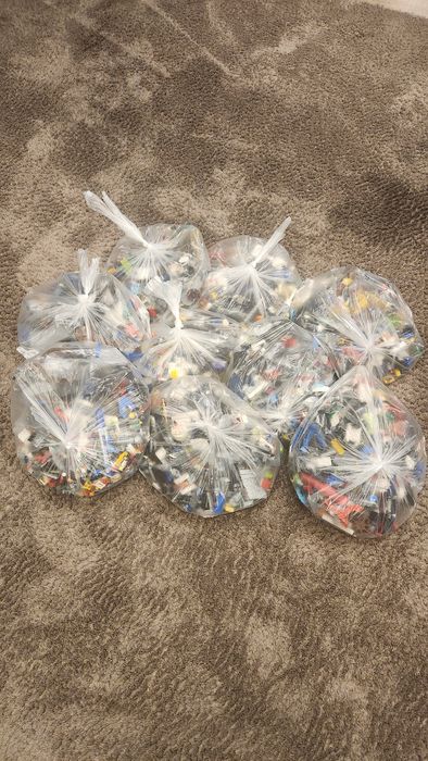 Vând lego la kg (ninjago, star wars, nexo, nexo knights , lego City)