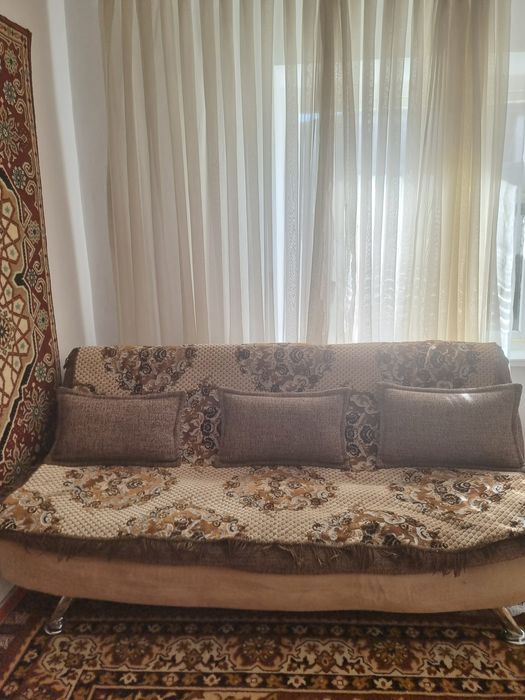 Диван тройка мягкая мебель.