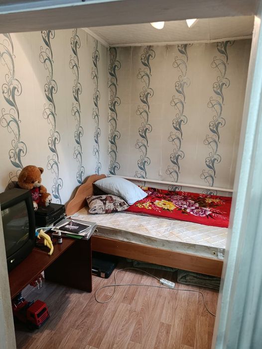 Продам два дома на одном участке