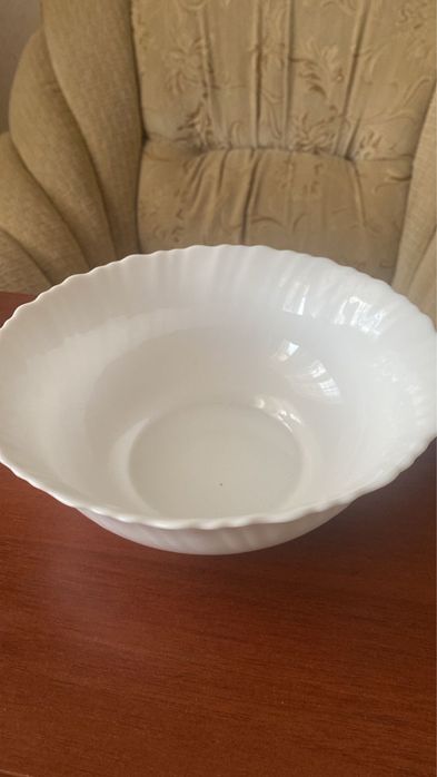 Тарелки сервировочные