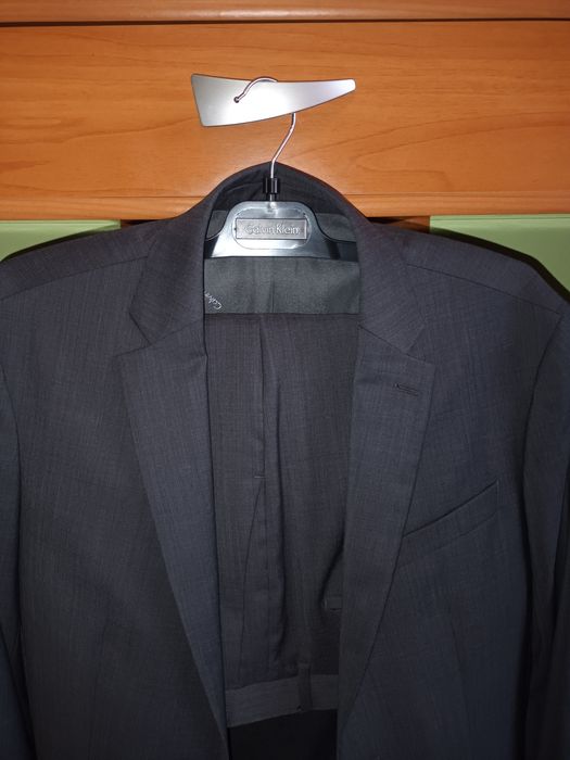 Costum bărbați diferite modele