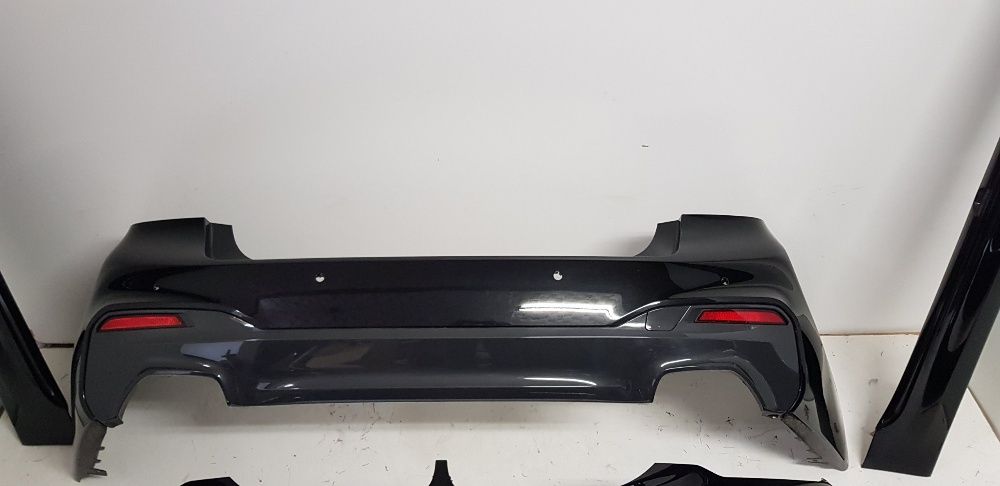 Bmw 5 G30 G31 bara spate M pachet dizuzor 520 530 535 55