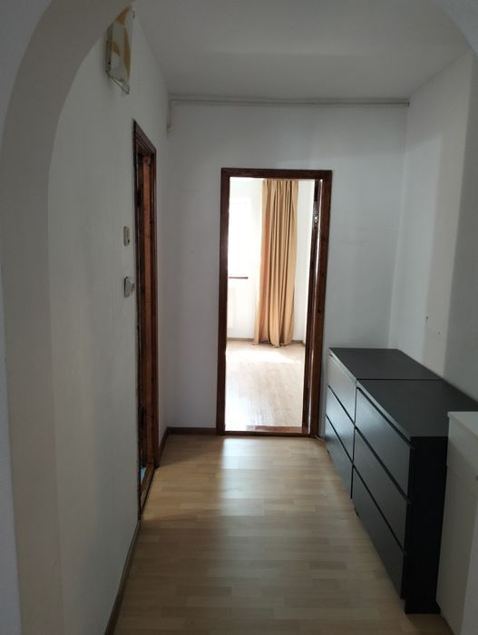 Apartament cu 3 camere
