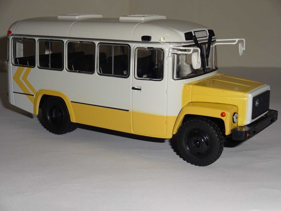 Масштабные модели 1/43 продам.