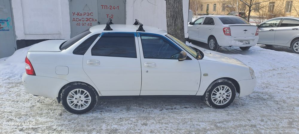 Приора 1 2011г. Продам.
