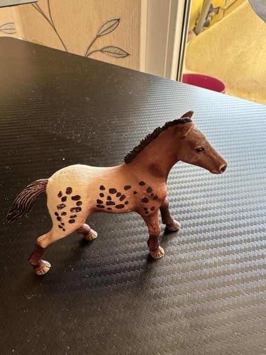 Продавам Schleich кончета