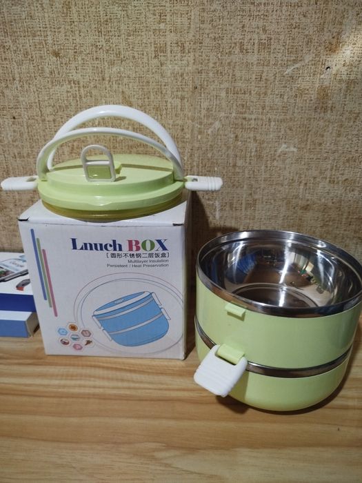 Продам ланч бокс в отличном состоянии,  пользовались мало