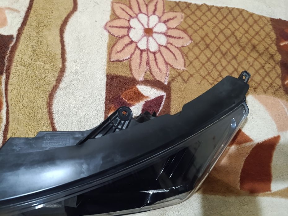 Фара на ssangyong action