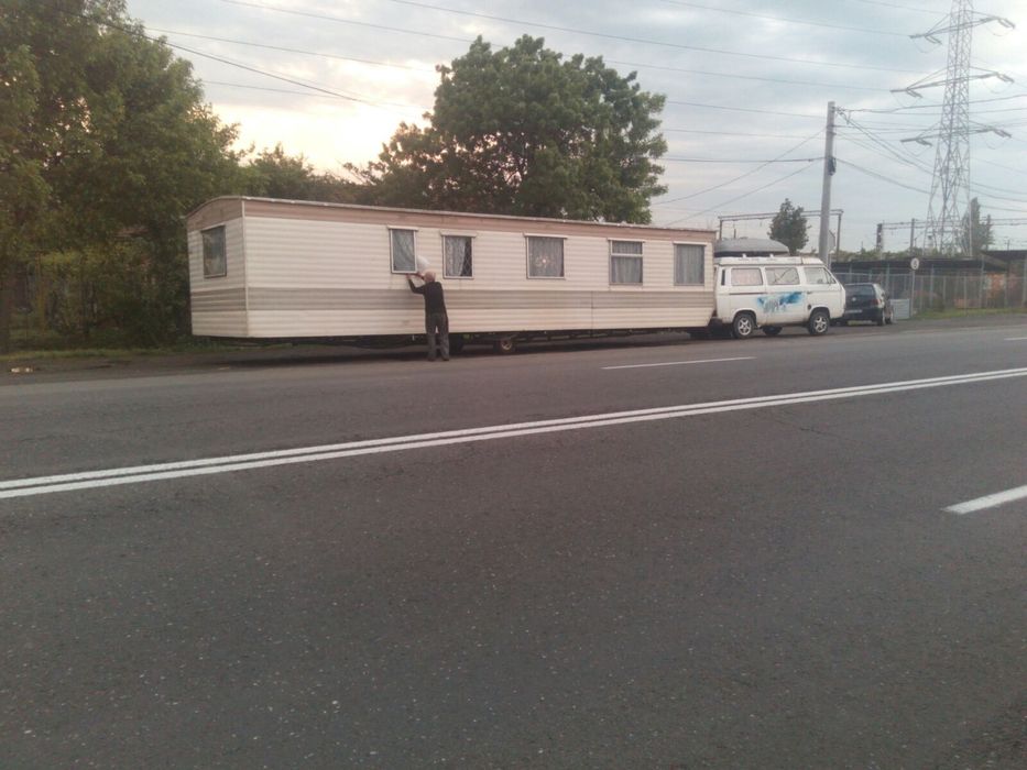 Casă mobilă casă pe roți