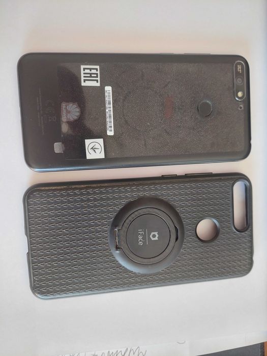 Продаётся сотовый телефон Huawei