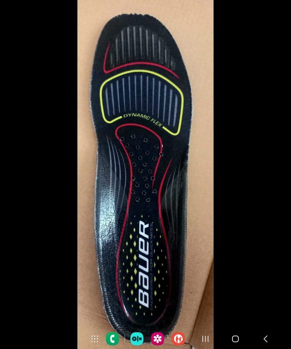 Коньки хоккейные