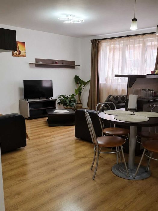 Privat: Ap. 3 cam decomandat, 76 mp utili, et 2, mobilat/ utilat