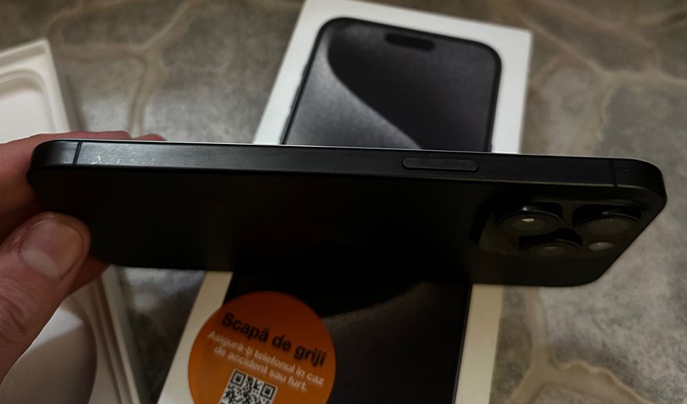 iPhone 15 Pro Max 1TB