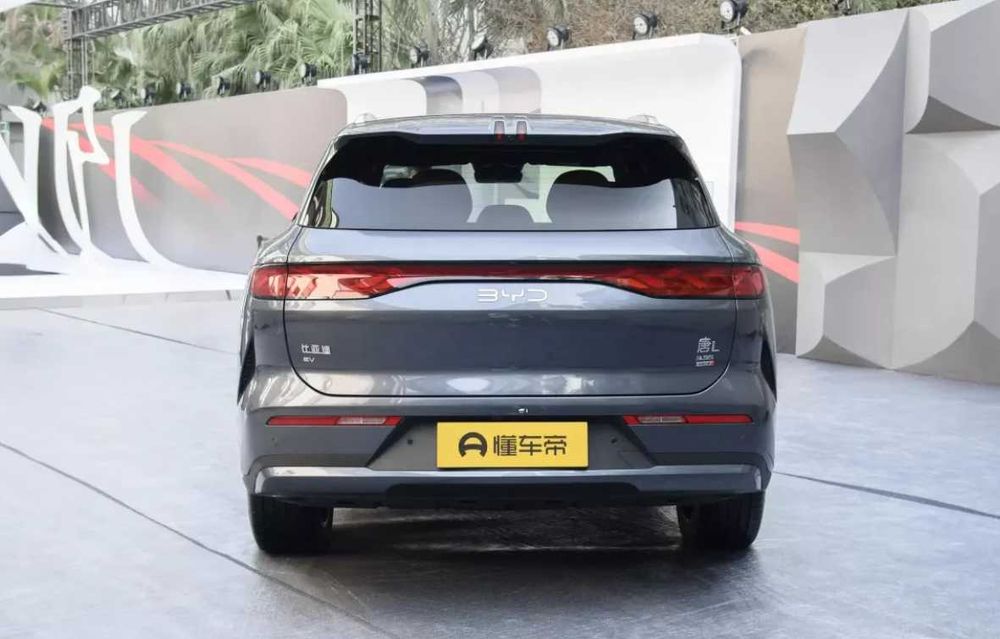 BYD TANG L Б/У Авто под заказ — доставка из Китая