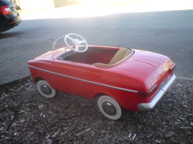 Детска количка Москвич с педали,  метална кола, не Радуга